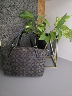 Coach | Bags | Coach Turnlock Tote Turquoise Mdl No E7931048